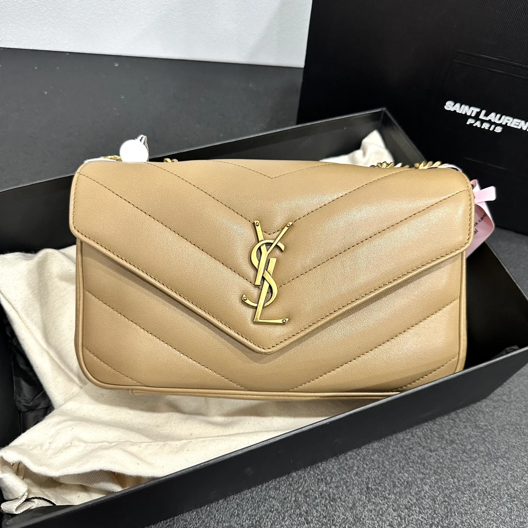 未使用 YSL/圣罗兰 壹所奢品/YSL loulou 小号 奶茶金 单肩斜挎包