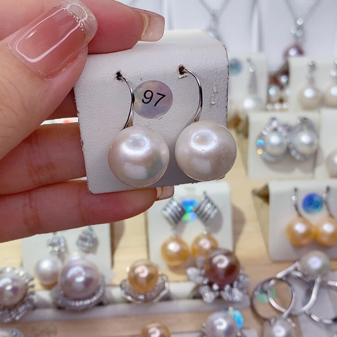 承***欢银S925镶嵌淡水珍珠耳饰