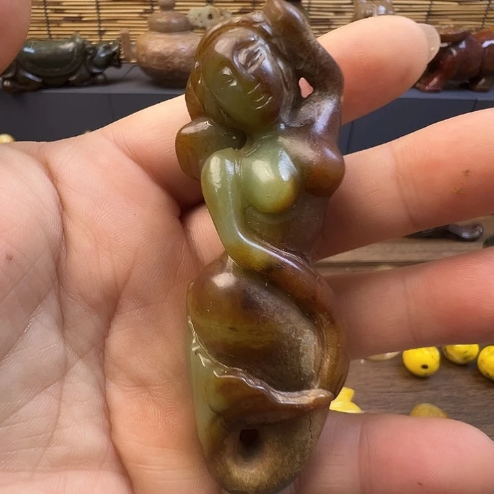 和田玉（糖玉）未镶嵌挂件