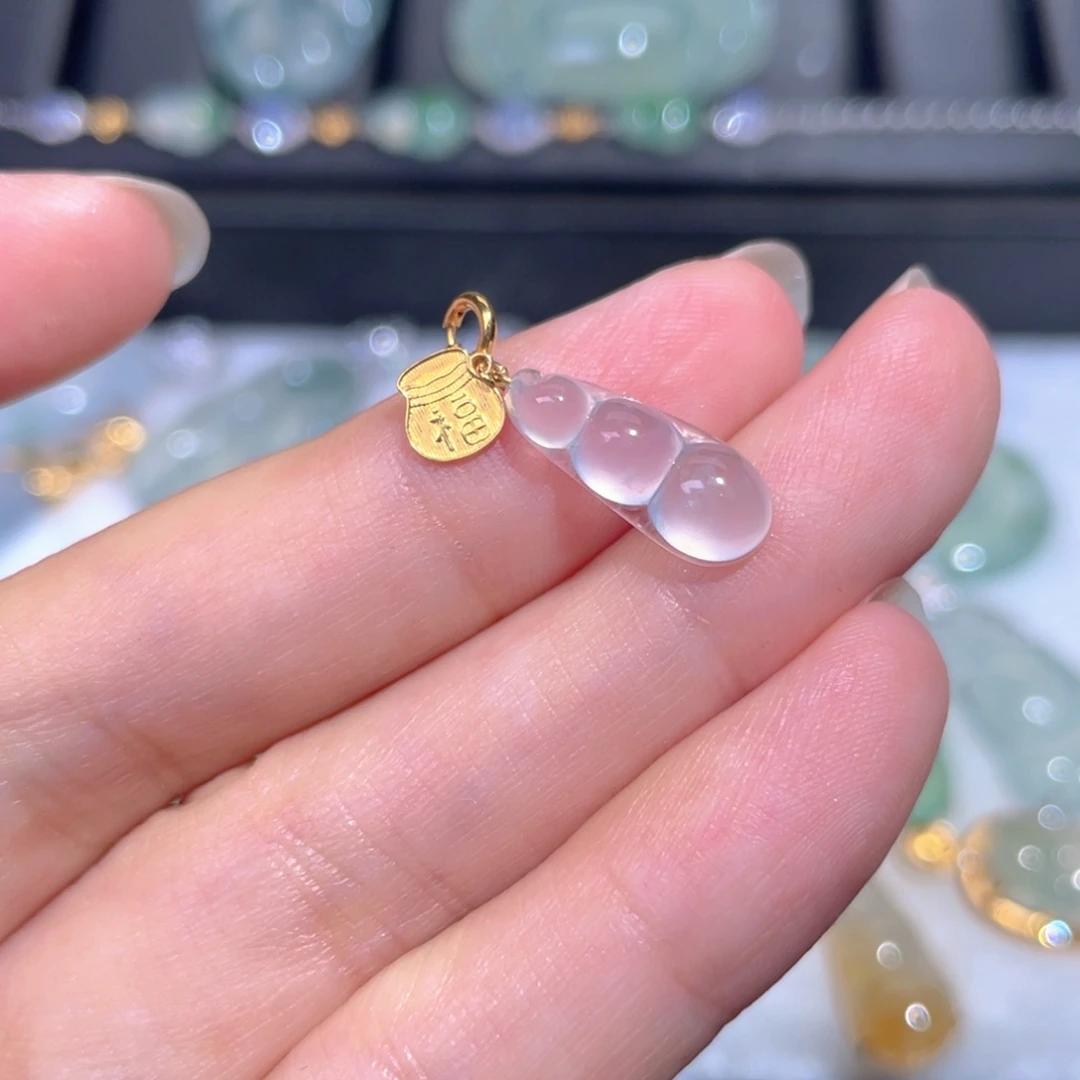 颈饰18K金镶嵌翡翠翡翠