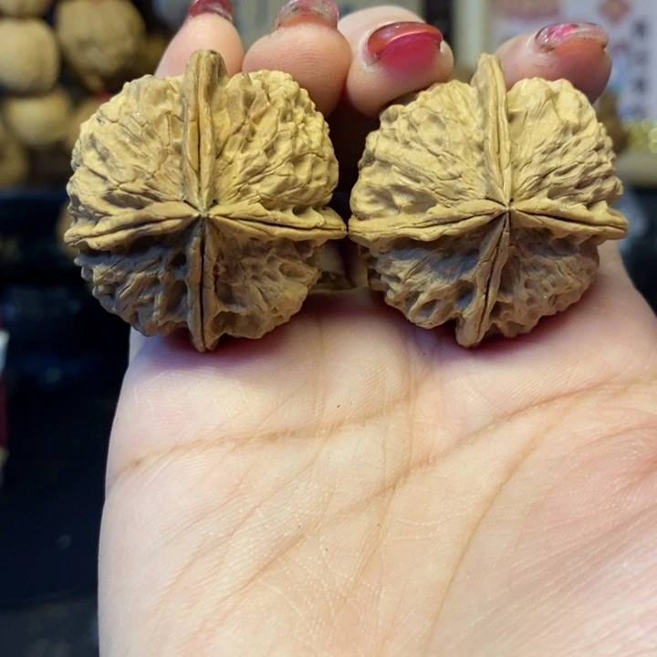 吊坠文玩核桃39磐石四棱