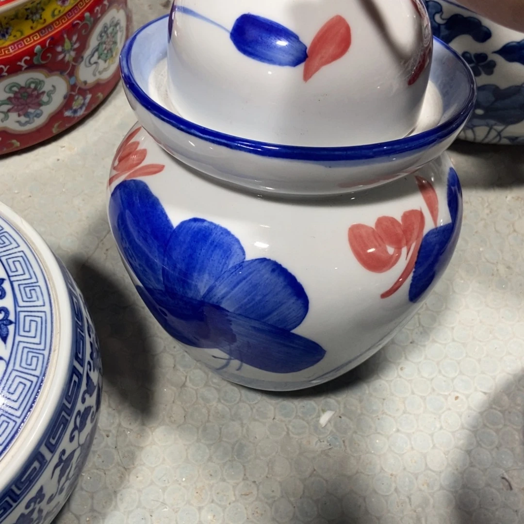 瓷片景德镇陶瓷罐一个