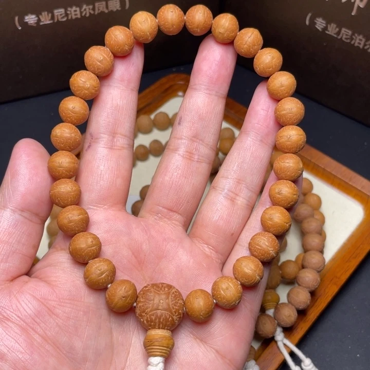 …***…凤眼菩提吊坠尼泊尔