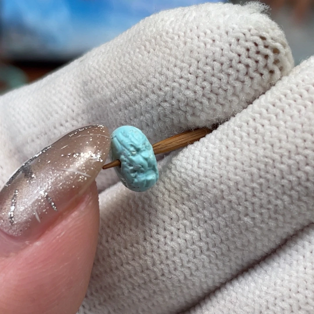 绿松石未镶嵌挂件