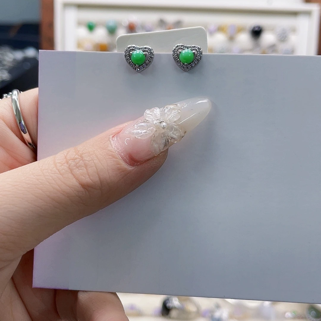 翡翠未镶嵌颈饰天然翡翠A货