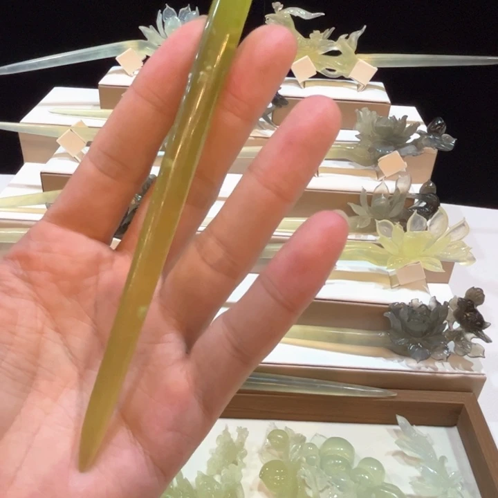 未镶嵌蛇纹石玉发簪