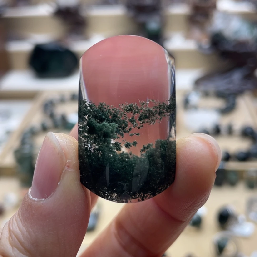 水晶未镶嵌颈饰绿幽灵无事牌