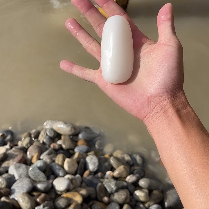 未镶嵌和田玉（糖玉）珠宝奇石