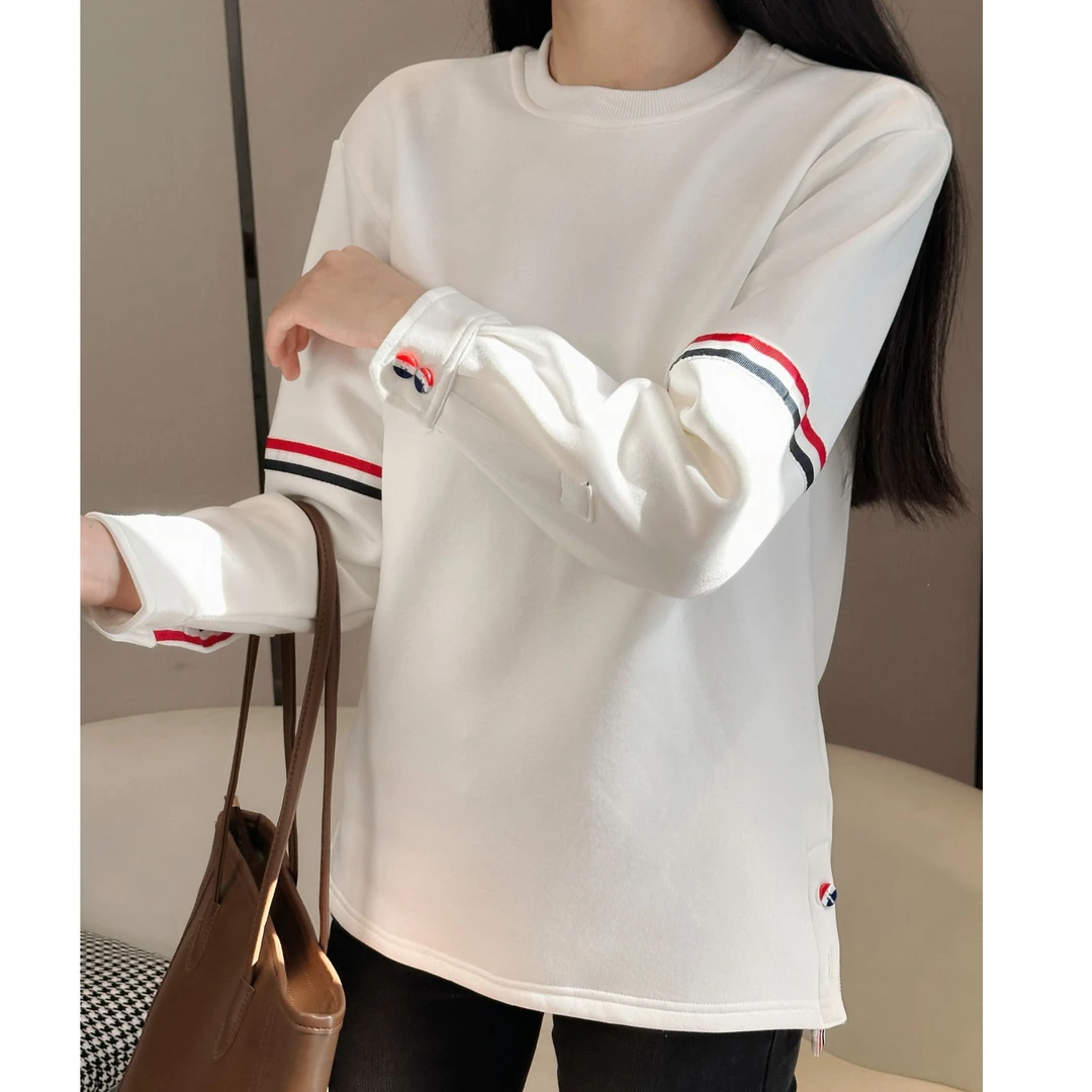 设计感拼色纽扣织带大版加绒卫衣女秋冬新款宽松休闲圆领长袖上衣