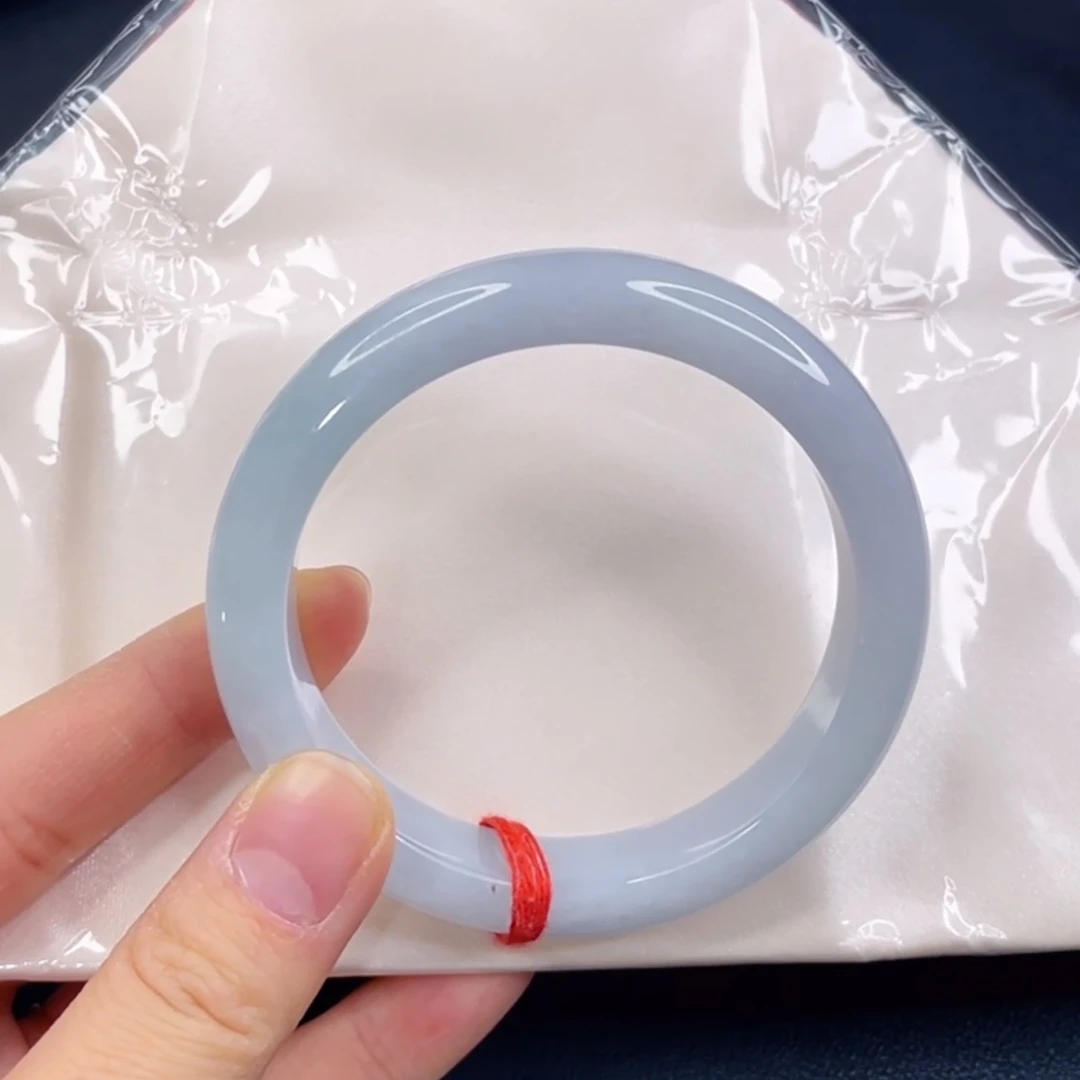 翡翠未镶嵌手镯手镯