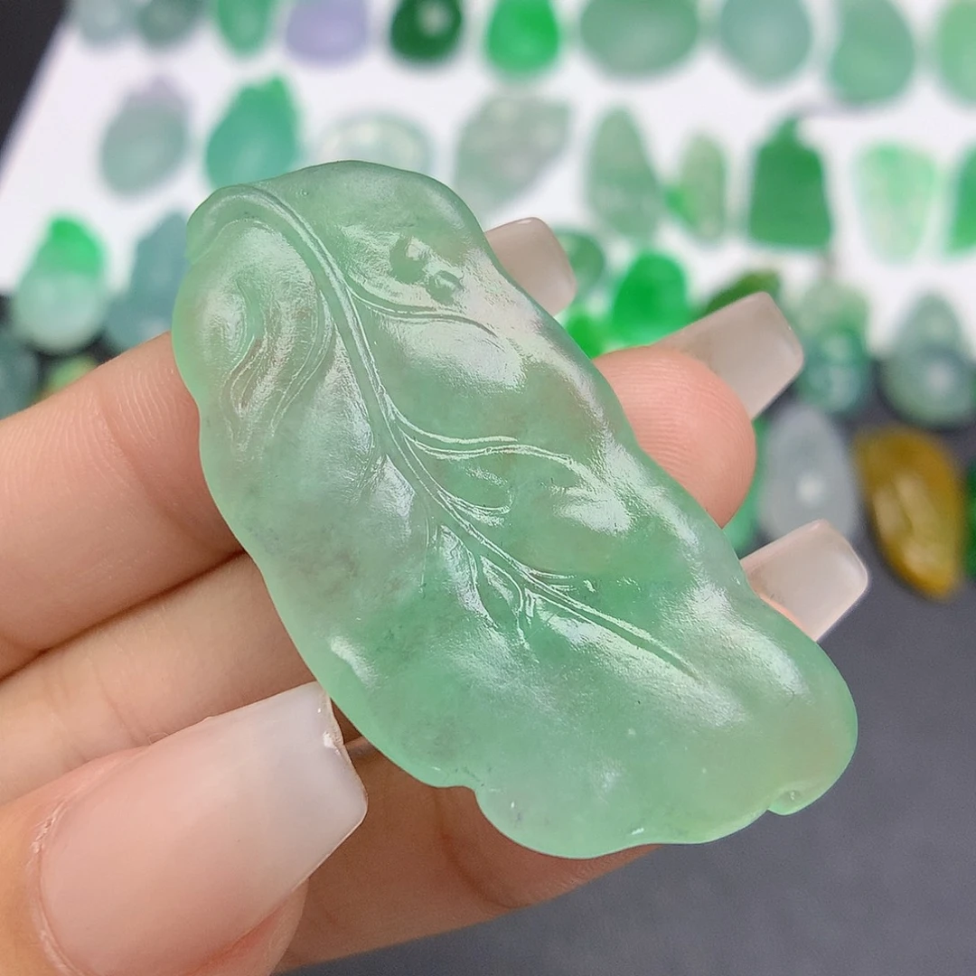 定制翡翠未镶嵌菩提叶