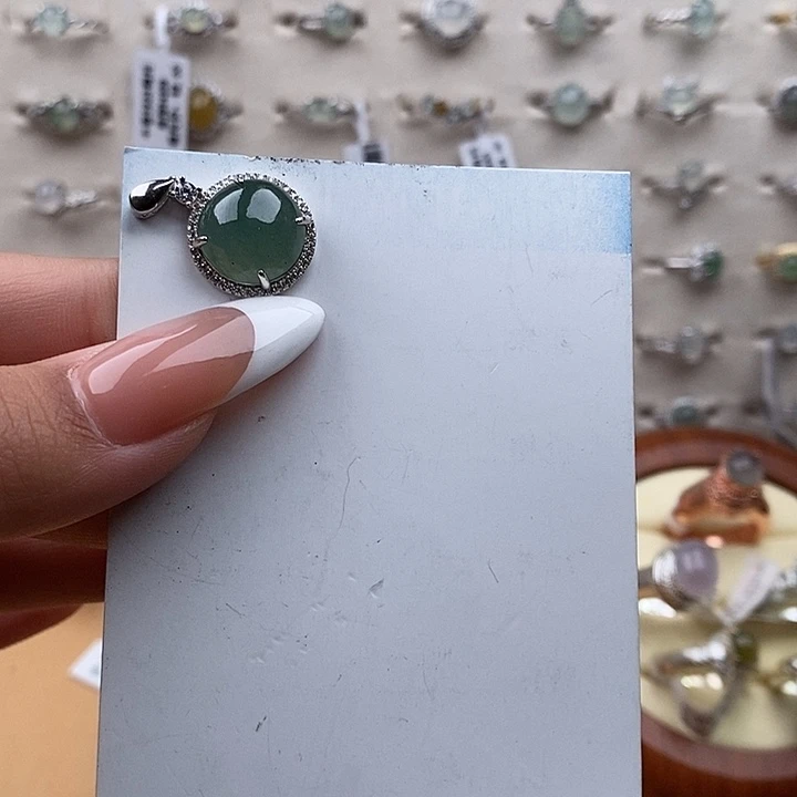 翡翠吊坠(不含链)银S925镶嵌1111