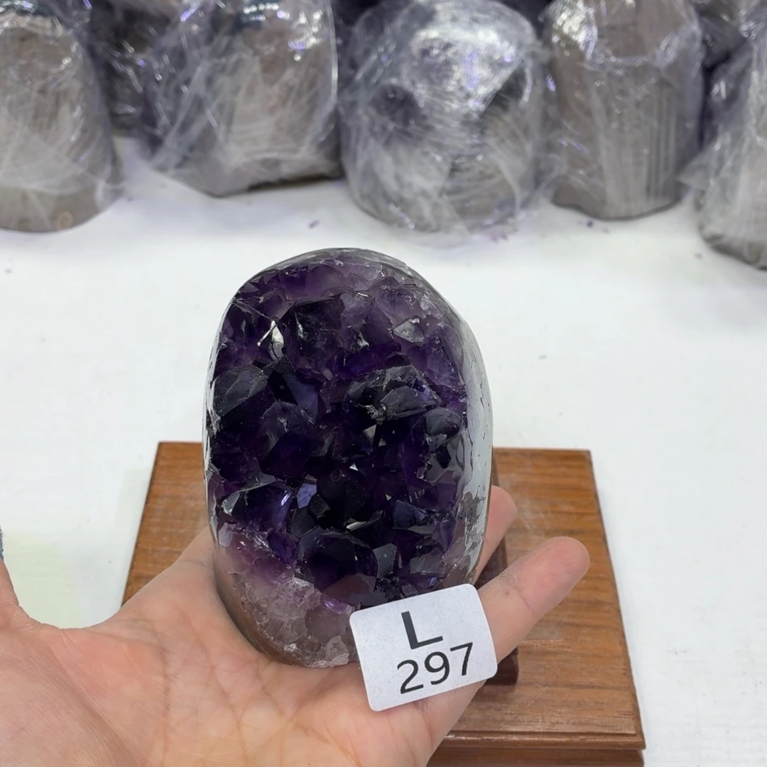 水晶摆件未镶嵌天然紫水晶