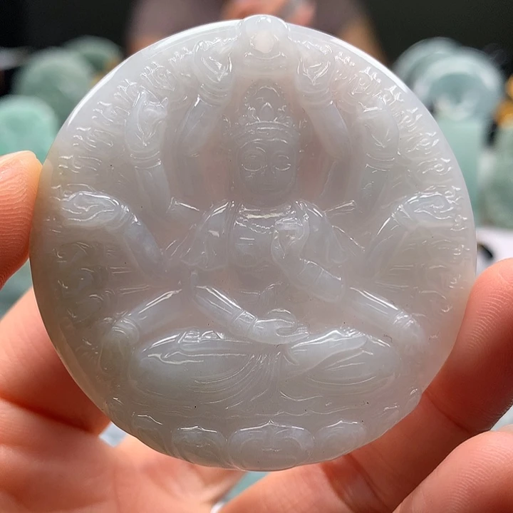 翡翠未镶嵌颈饰千手观音福利