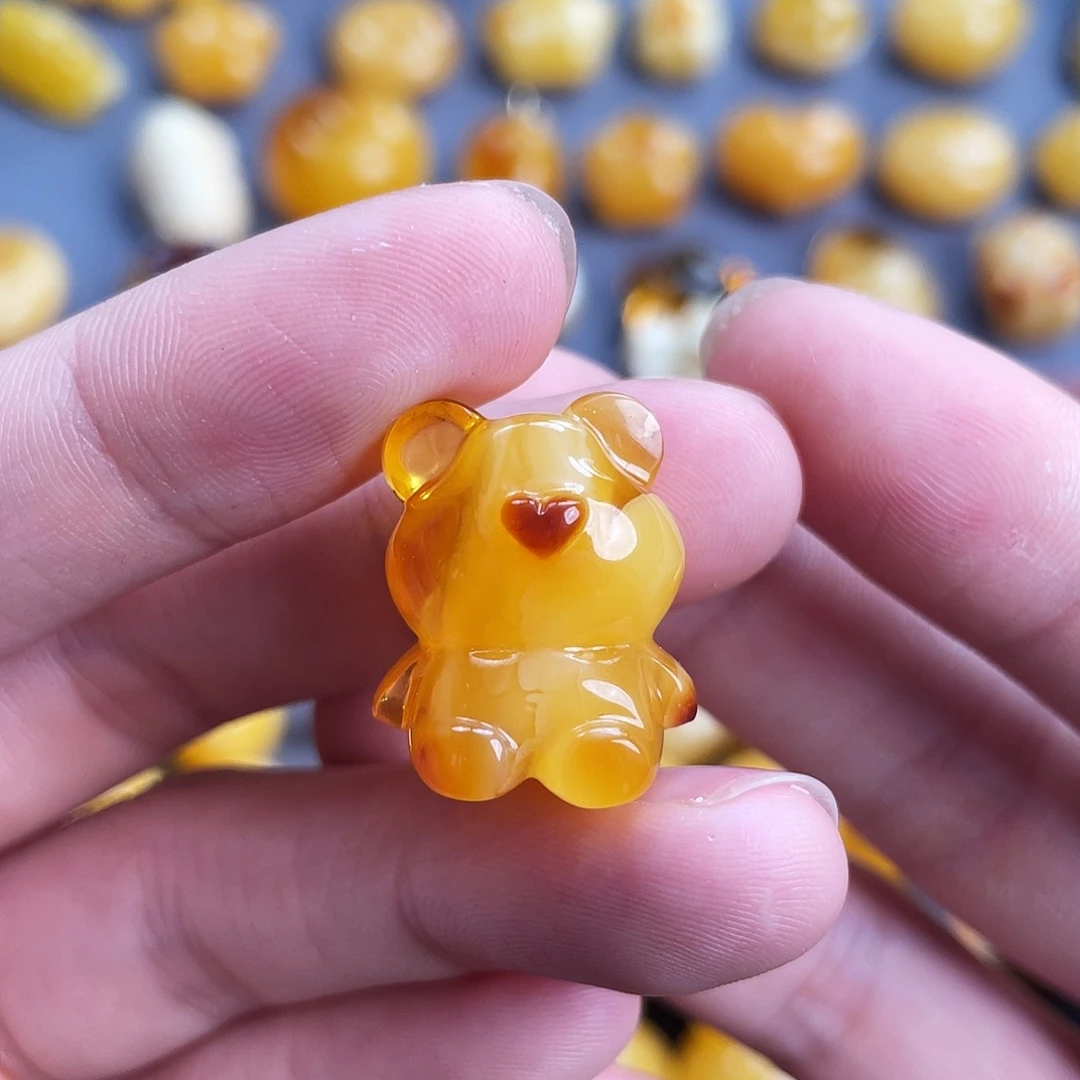 琥珀未镶嵌珠宝奇石