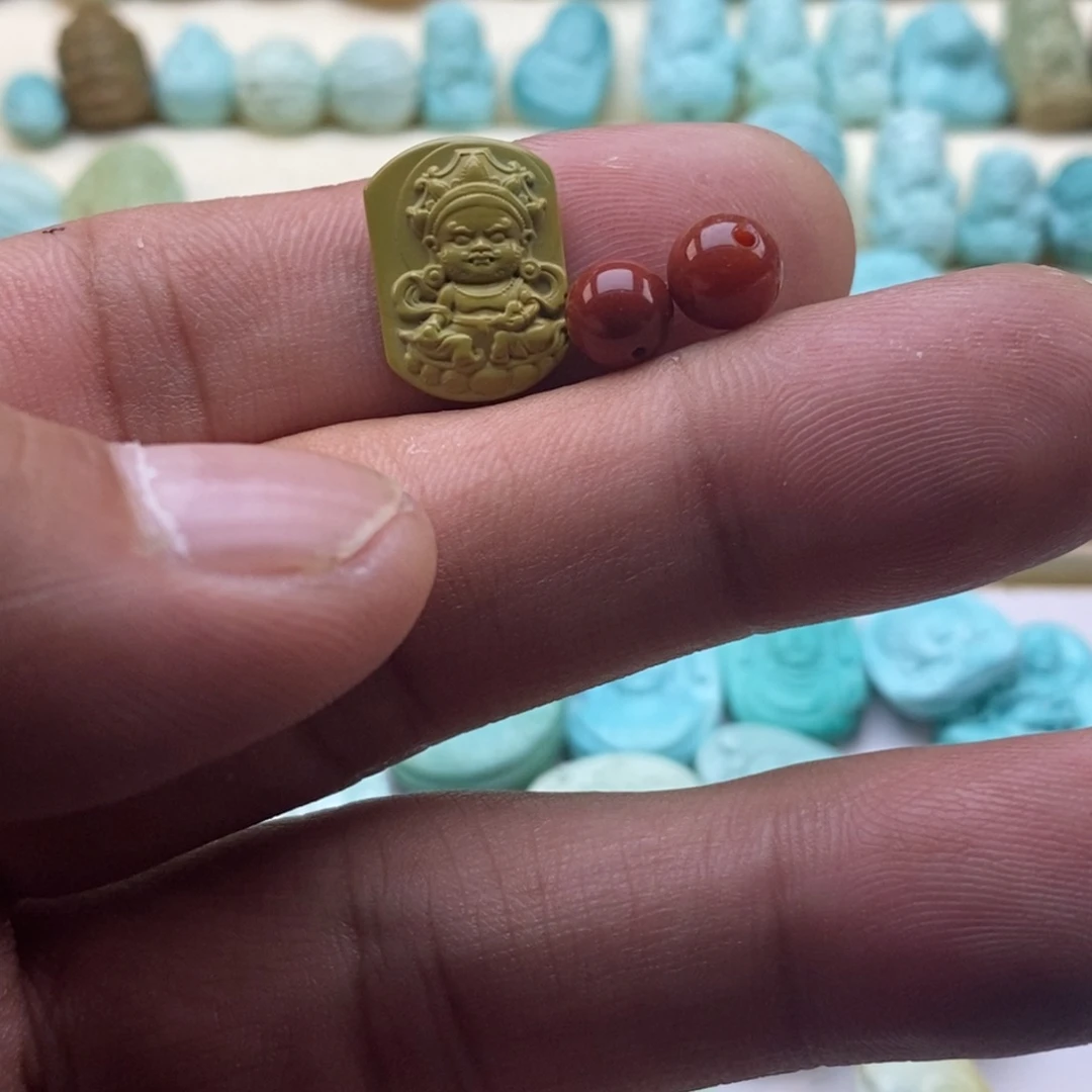 未镶嵌南红玛瑙珠宝半成品
