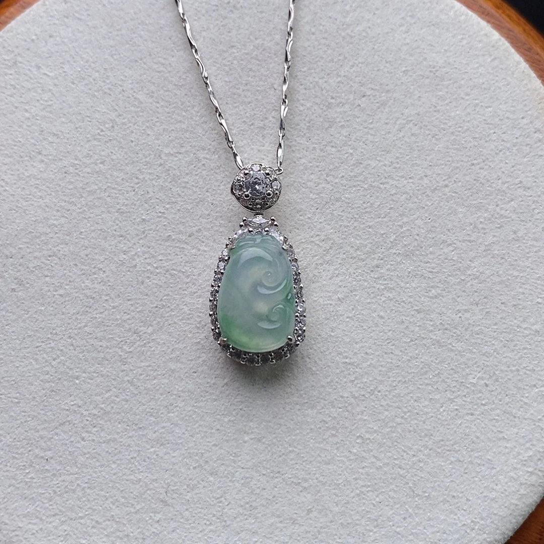 翡翠银S925镶嵌颈饰