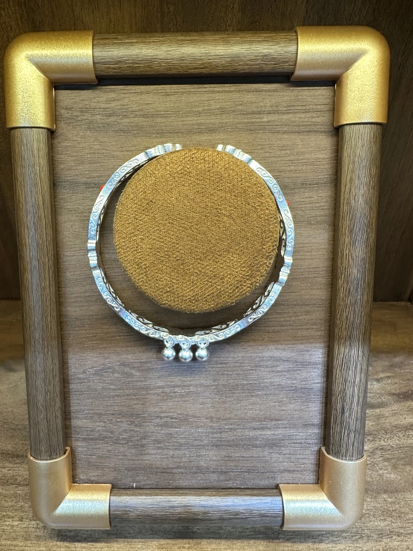 非金属硅胶手镯  源T集单圈甄选饰品26000（无礼盒）