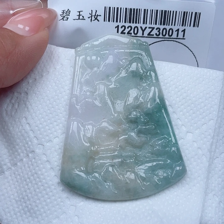 吊坠(不含链)未镶嵌翡翠