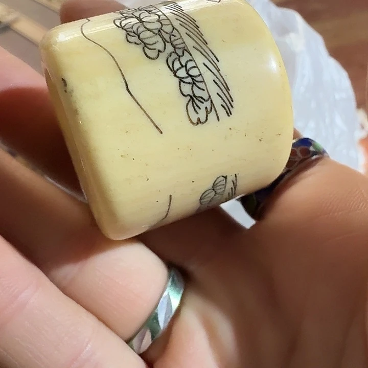 小***呀扇子gffrrrrrrrfffffffffcccc