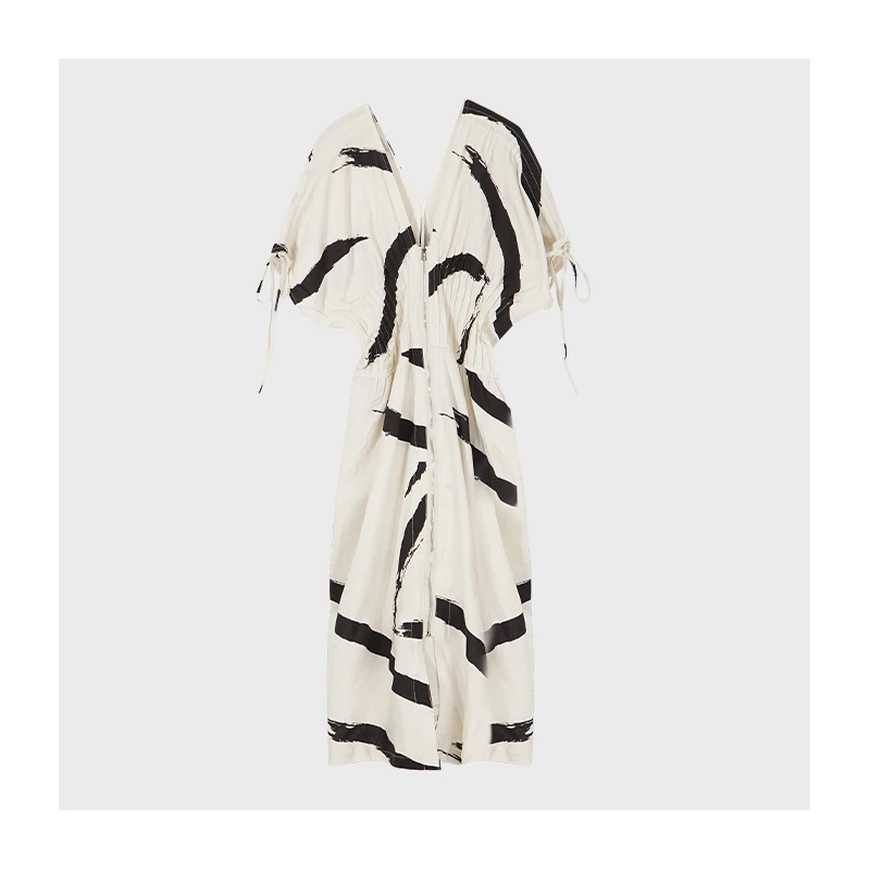 【乔臻专属】小众设计感收腰显瘦百搭连衣裙女装25年新款中长裙