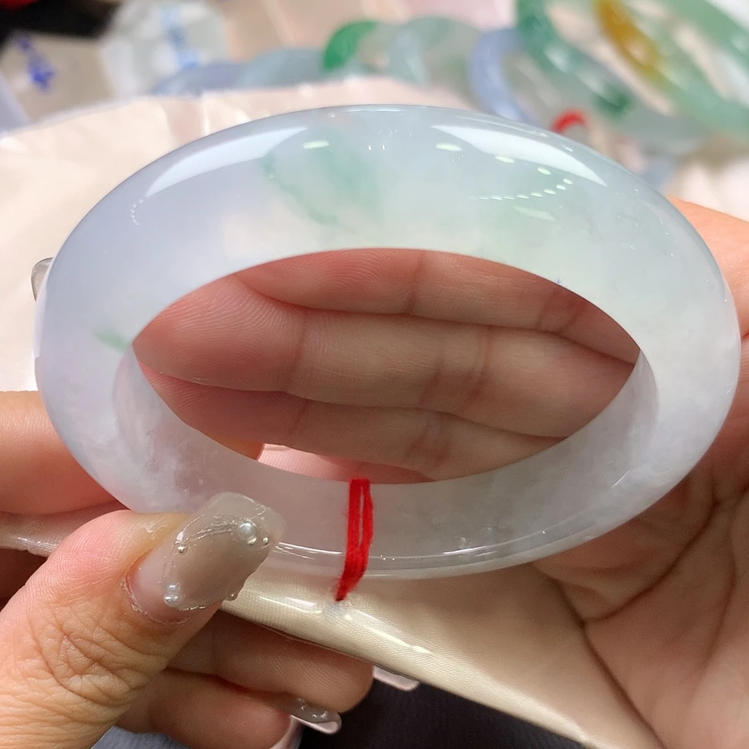 翡翠未镶嵌手镯57.3正圈