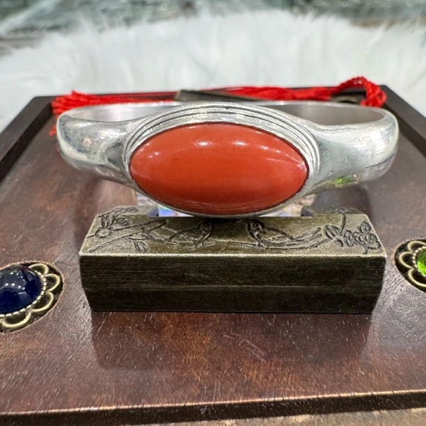 足银手镯 足银手工镶嵌真旭日蒙古元素手镯