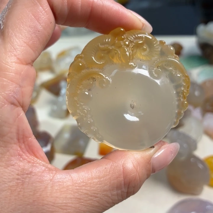 玛瑙/玉髓未镶嵌吊坠(不含链)