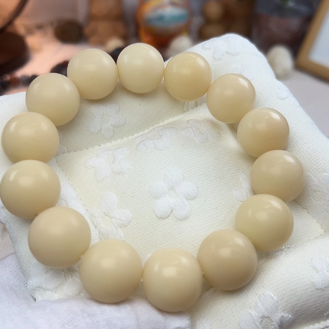 吊坠菩提根/象牙果20微瑕978