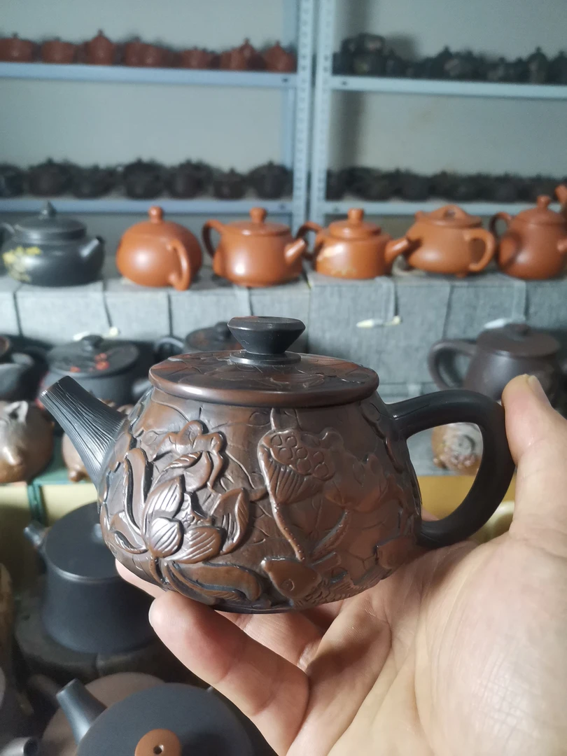 建水紫陶满雕荷花壶特价