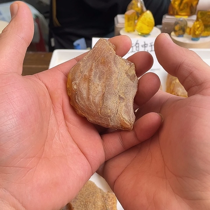 燕****定制琥珀未镶嵌天然琥珀蜜蜡