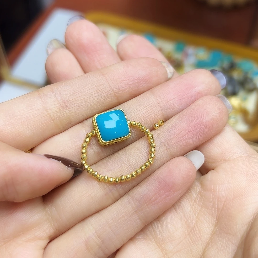 冬***️绿松石18K金镶嵌戒指绿松石