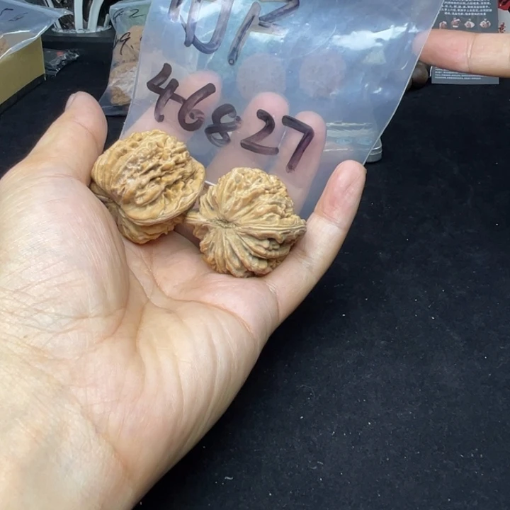 文玩核桃把件用****8四座楼