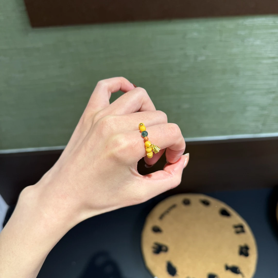 YL*黄铃青柠*天然蜜蜡和田玉戒指 多样性发其一