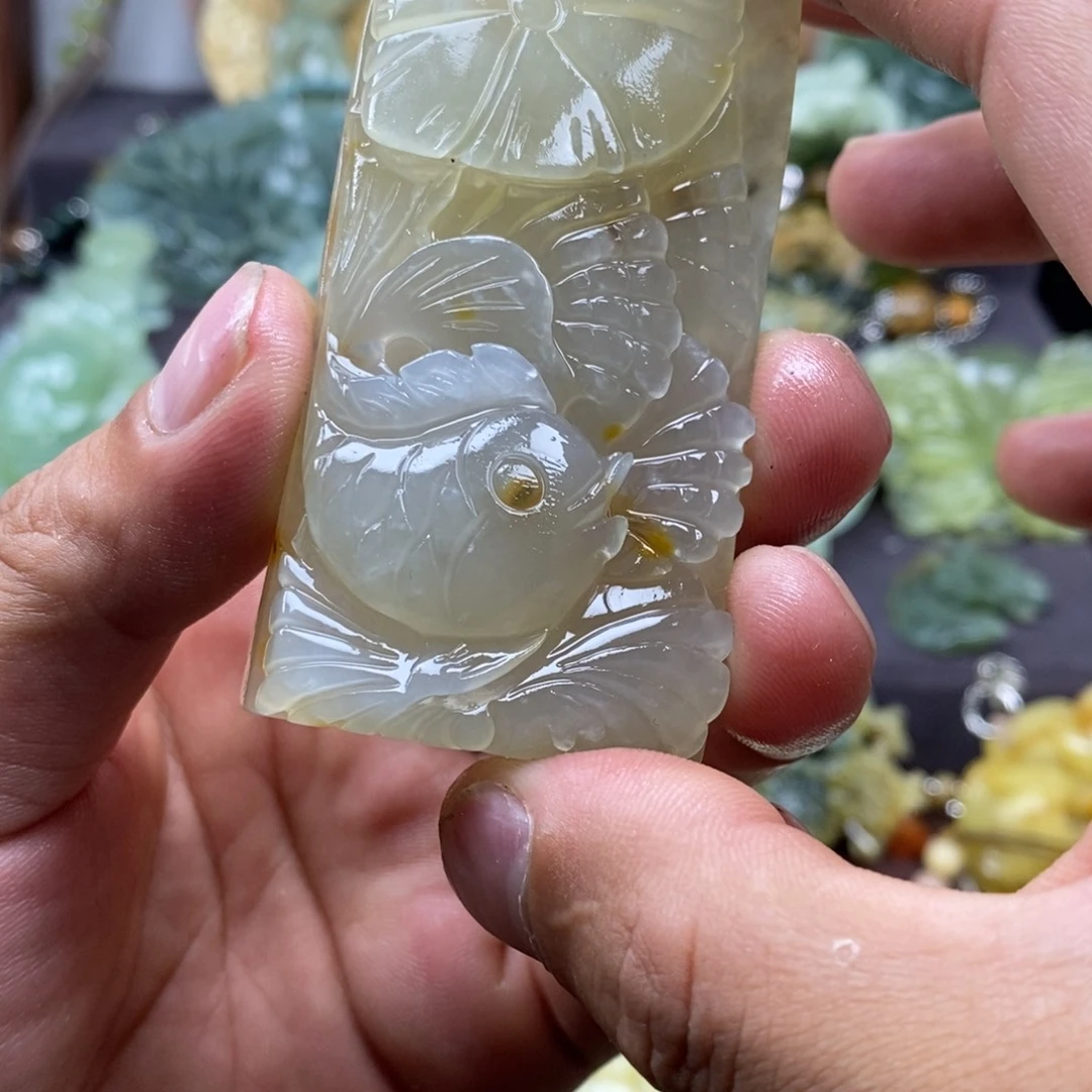 蛇纹石玉未镶嵌吊坠(赠链)