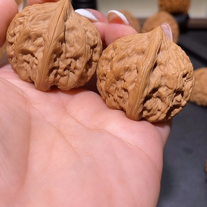 把件文玩核桃36原树野生金龟子