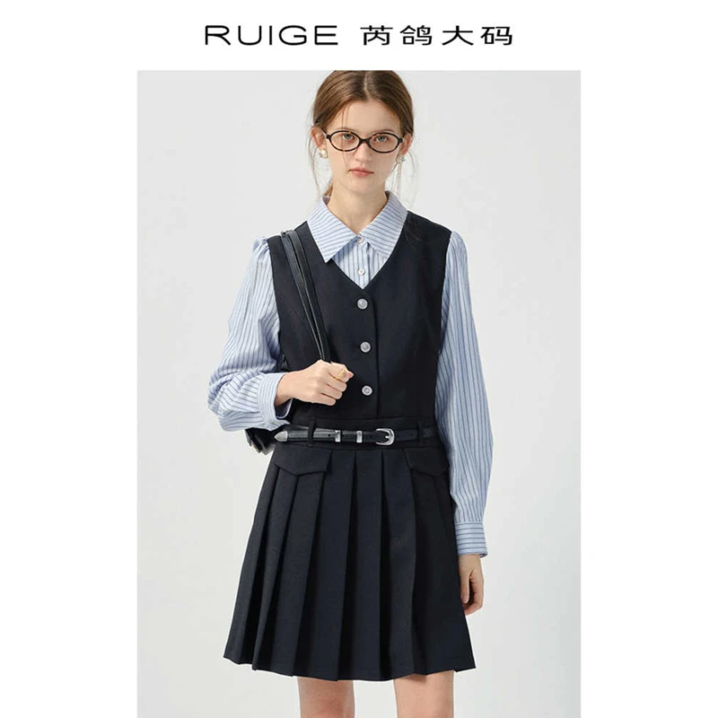 芮鸽大码女装英伦收腰假两件连衣裙女2025新款春季条纹胖mm百褶裙