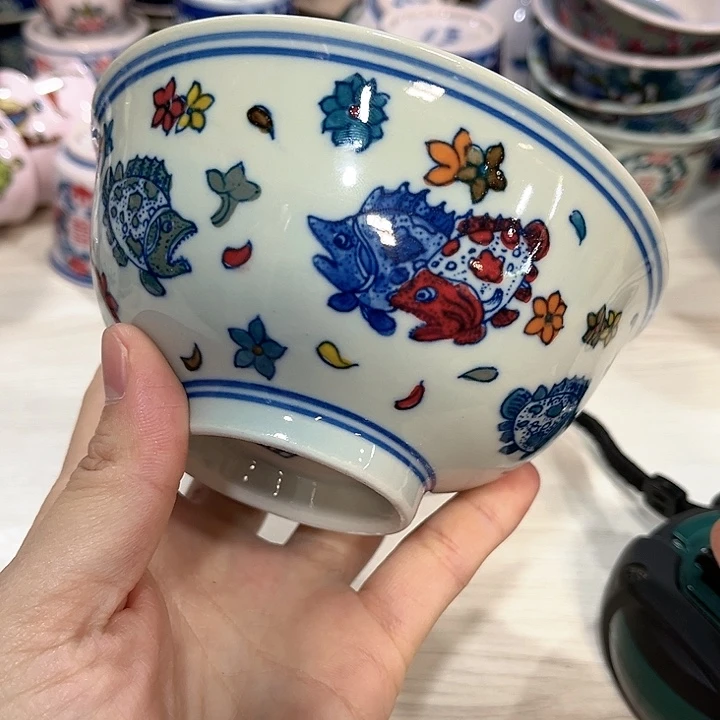 瓷片直径12.5厘米……绿