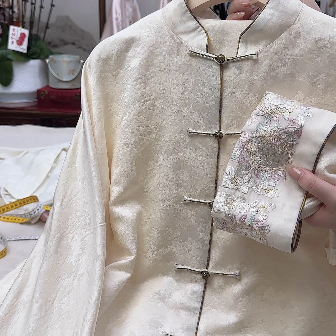 刺绣潢****店真丝真丝真丝