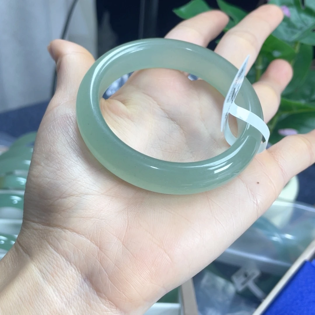 东陵石未镶嵌手镯55圈口