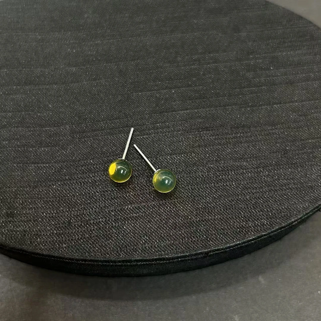 925蓝珀耳钉*(多样性发一个）