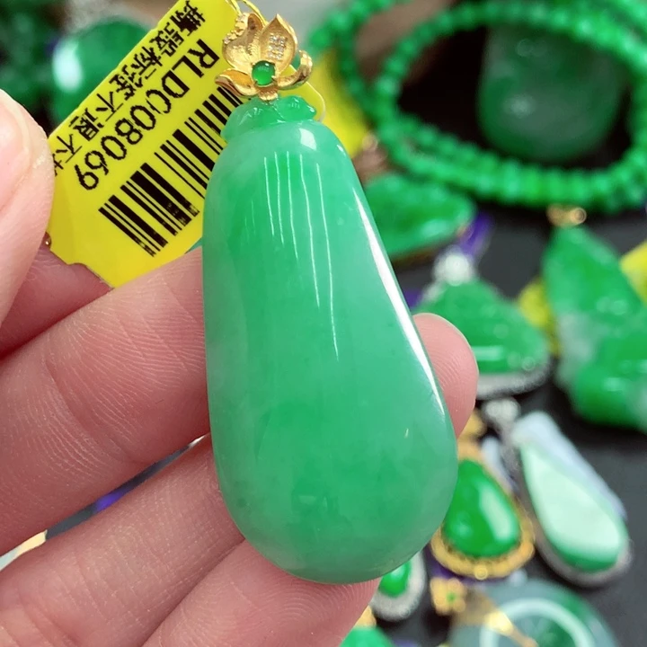 翡翠18K金镶嵌吊坠(不含链)