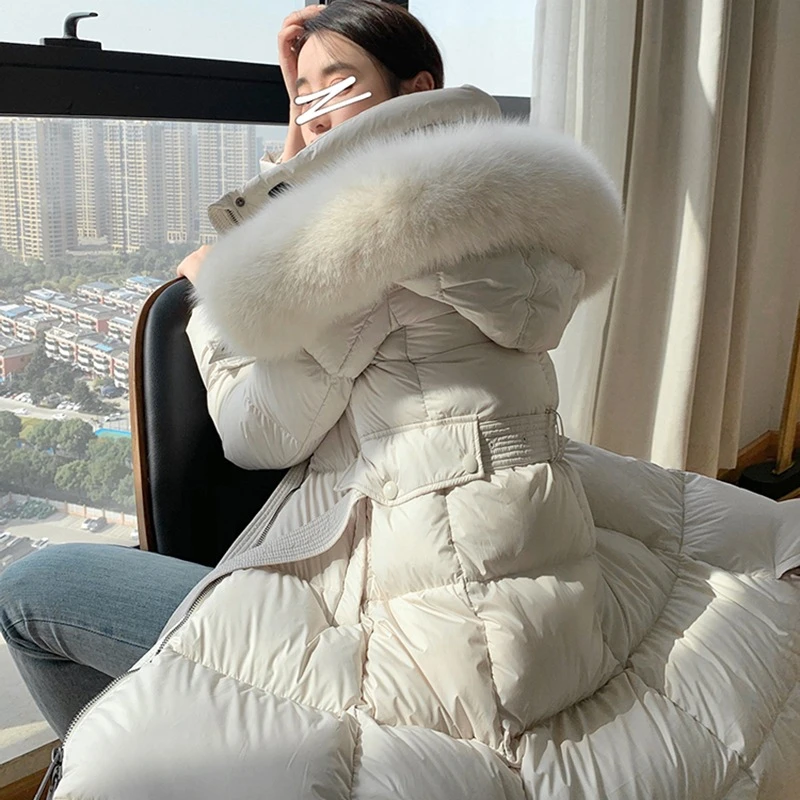 正品高端轻盈狐狸毛白鸭绒加厚收腰显瘦连帽长款过膝羽绒服女