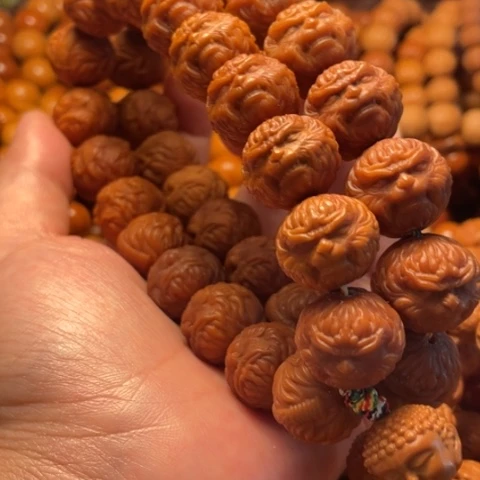 手串猴头核桃卫舞台