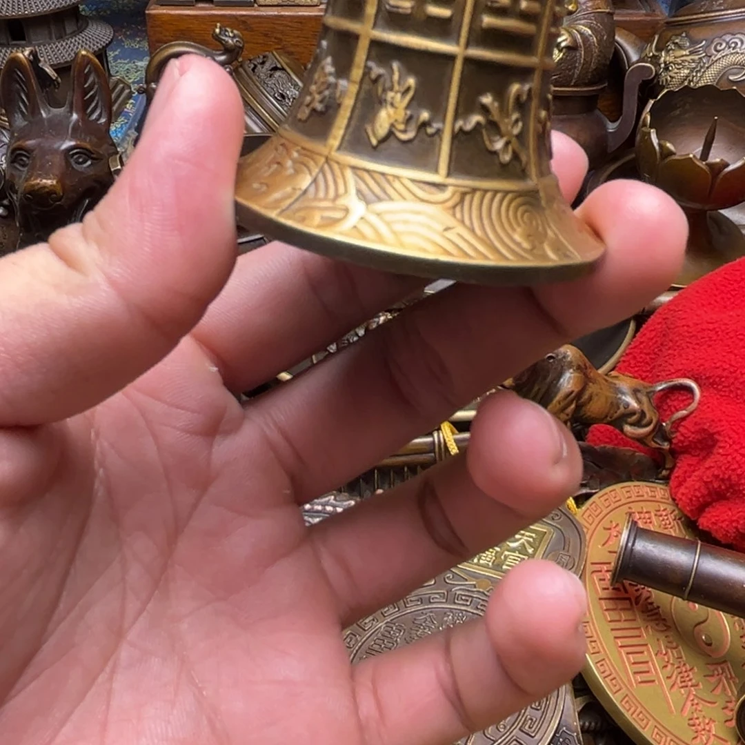 精美铜器，点击下单