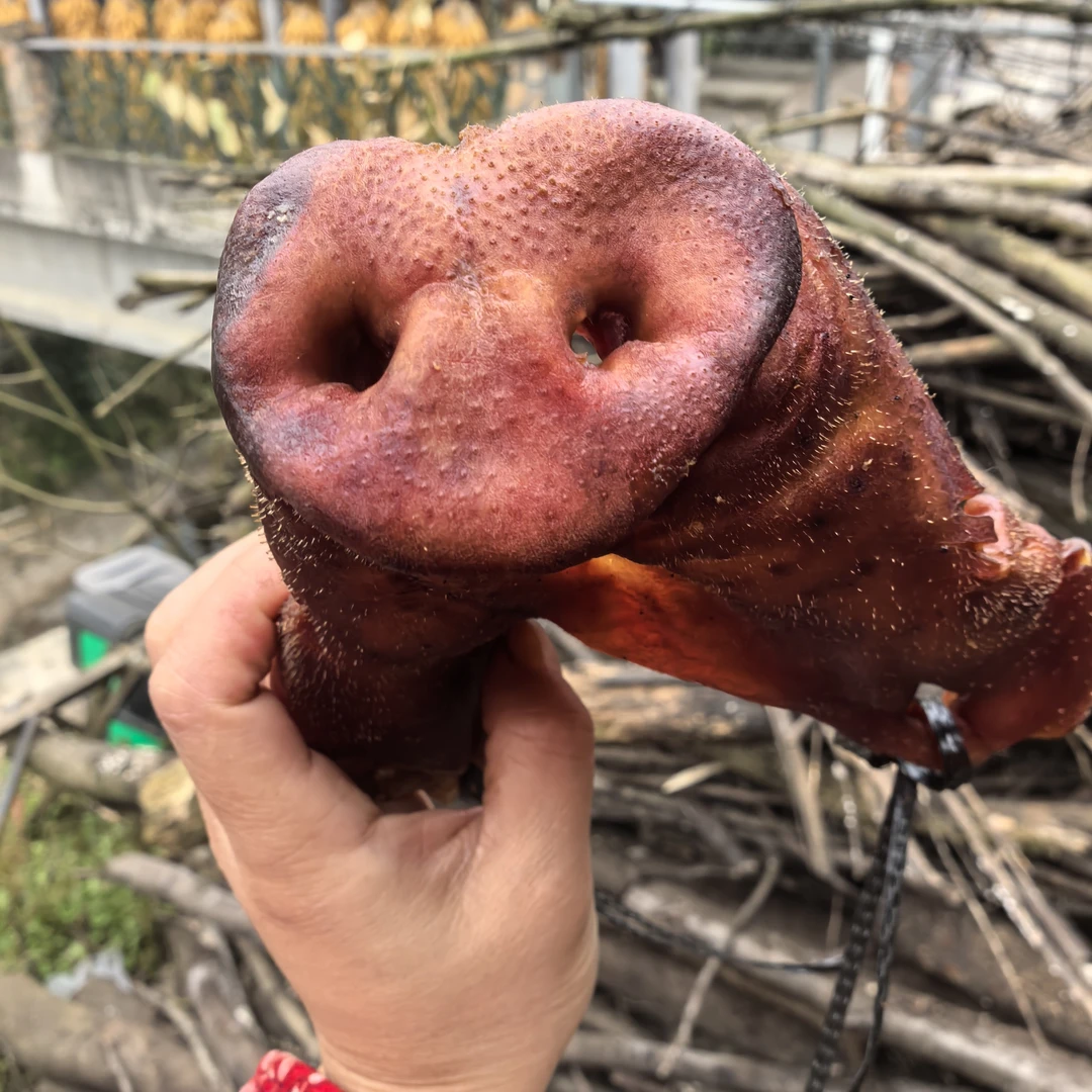 直播间现称—老北川烟熏腊猪嘴