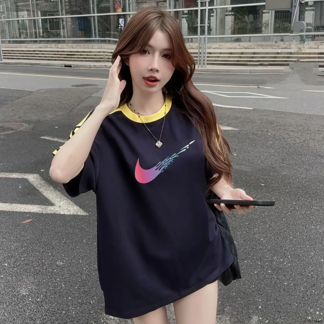 奥特莱斯正品夏日热款美式女士纯棉T恤时尚宽松显瘦随性风潮流范