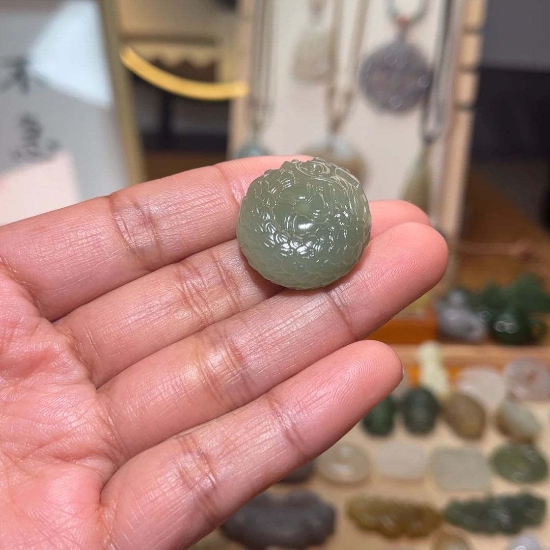 和田玉颈饰未镶嵌听*儿