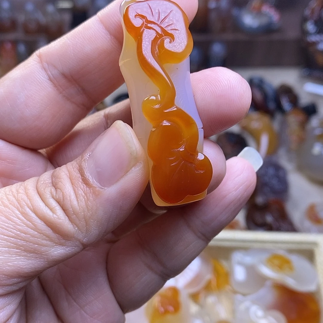 玛瑙/玉髓未镶嵌颈饰