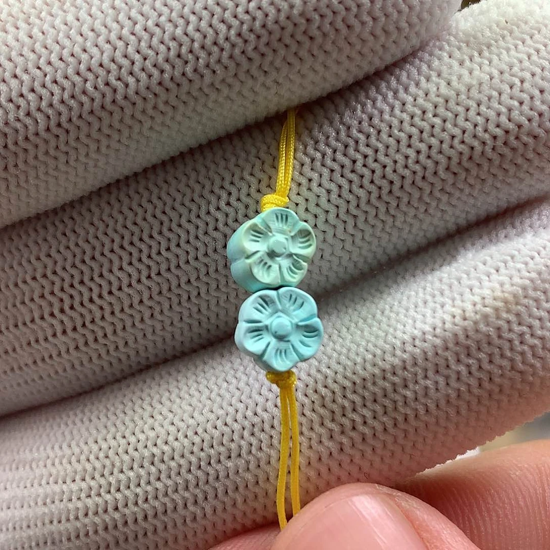 绿松石未镶嵌挂件